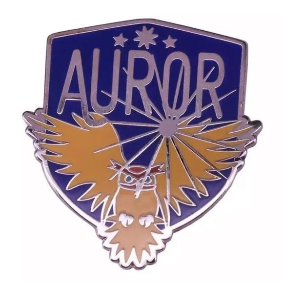 *50% OFF! Harry Potter Auror pin magical world flair pins hogwarts enamel gold - Picture 1 of 3